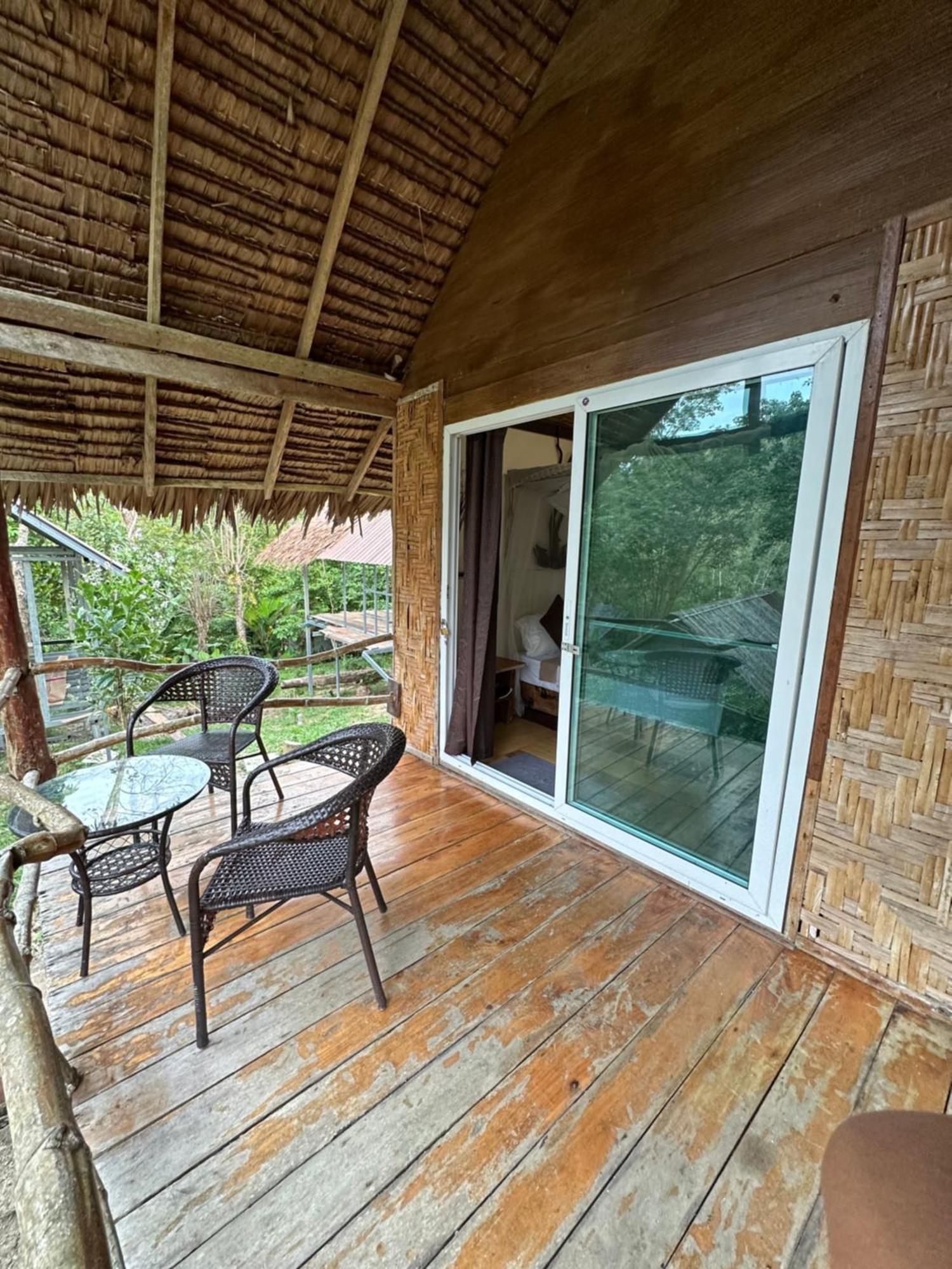 Koh Mook Mountain View Hotel Exterior photo